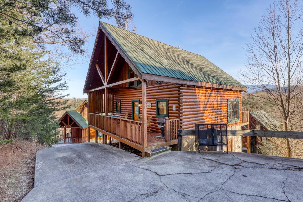 Moonlight Retreat Villa Pigeon Forge Bagian luar foto