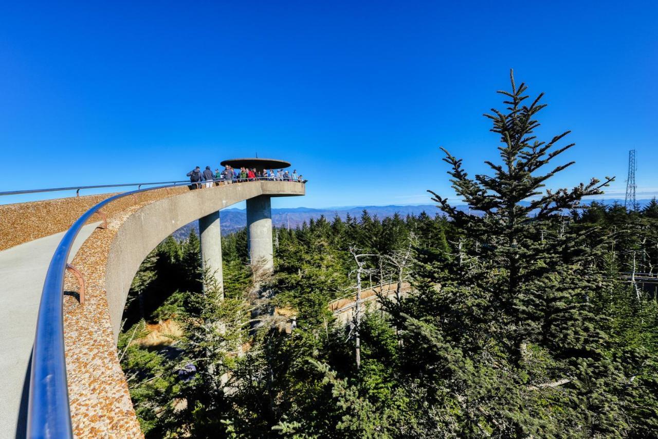 Moonlight Retreat Villa Pigeon Forge Bagian luar foto