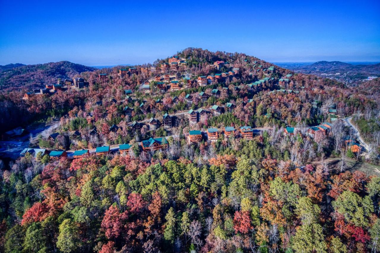 Moonlight Retreat Villa Pigeon Forge Bagian luar foto