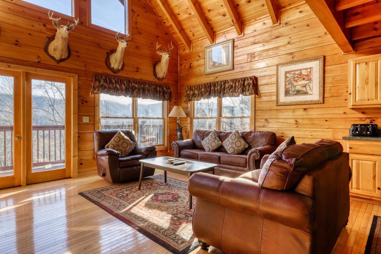 Moonlight Retreat Villa Pigeon Forge Bagian luar foto