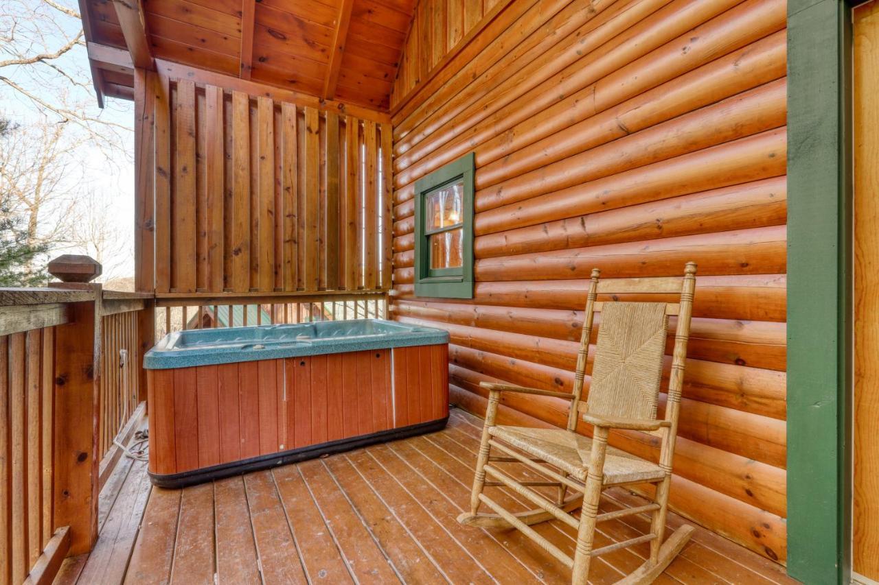Moonlight Retreat Villa Pigeon Forge Bagian luar foto
